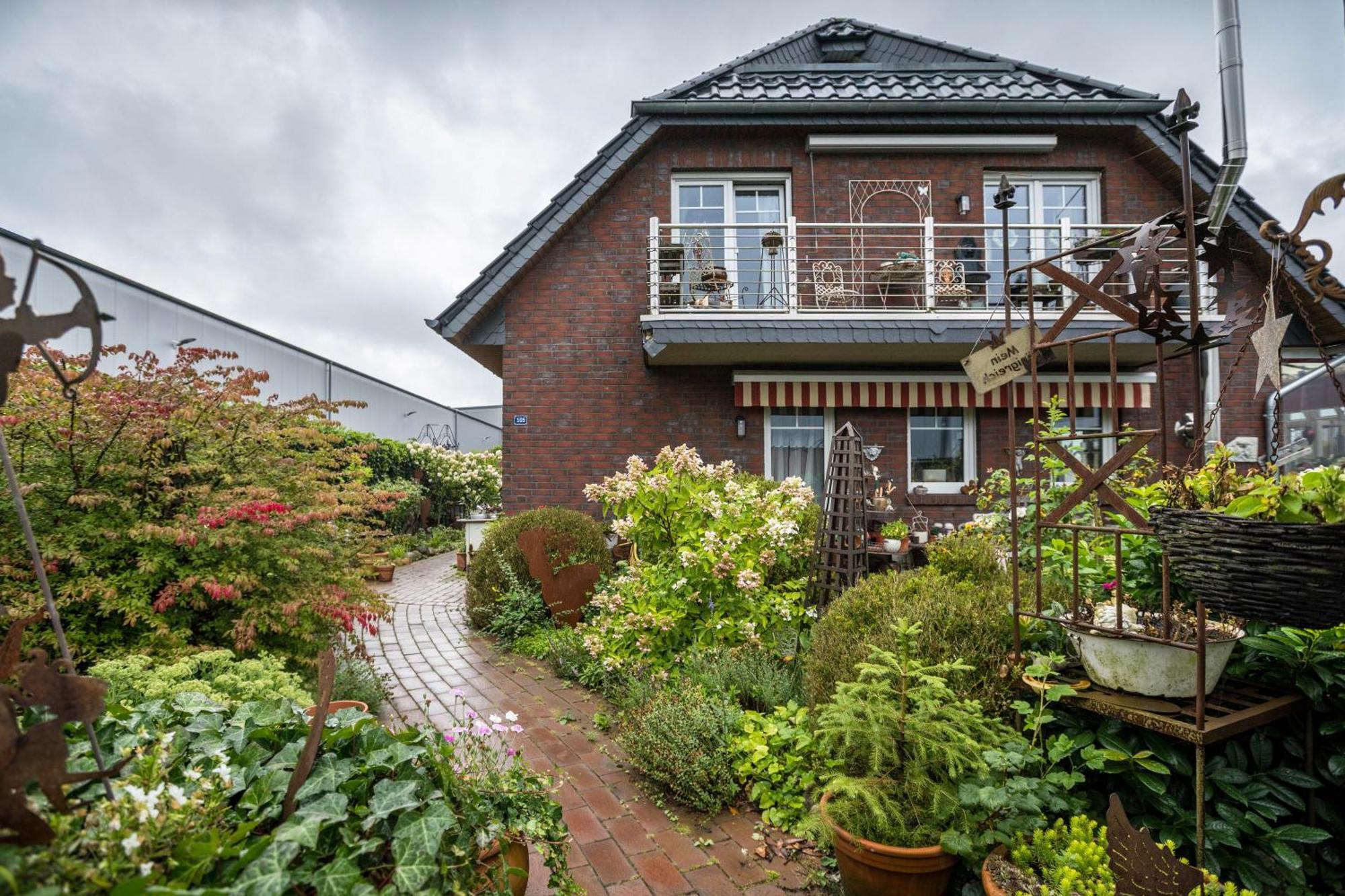 Ferienwohnung Die Kleine Oase 3 Im Wohnhaus Stuhr Exterior foto